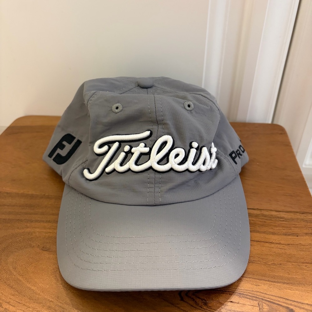 Titleist Gray Cap with White Script Logo